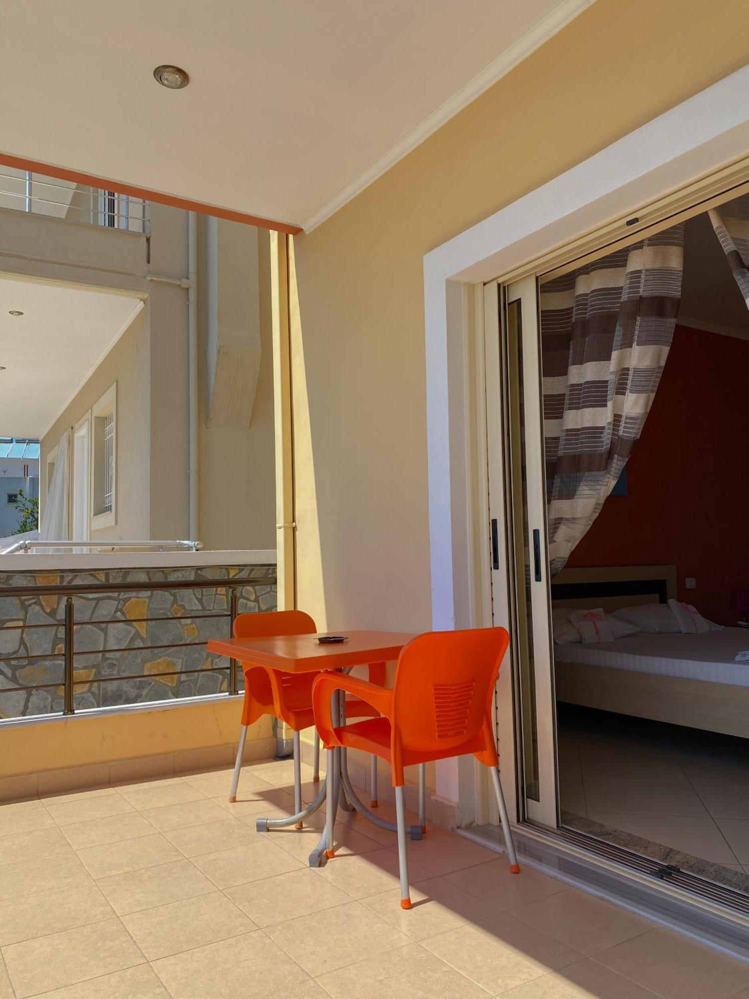 Dhori House Дермі Екстер'єр фото